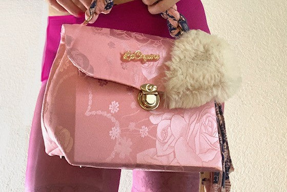 SIGNATURE BABY GIRL LOVE BAG