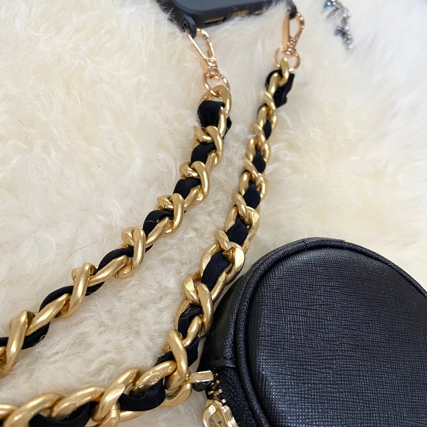iPhone Mini Bag Sling, Samsung Crossbody Chunky Chain Sling, Phone Case Round Wallet Strap, Mini Bag Phone Purse Strap, iPhone Pouch Lanyard