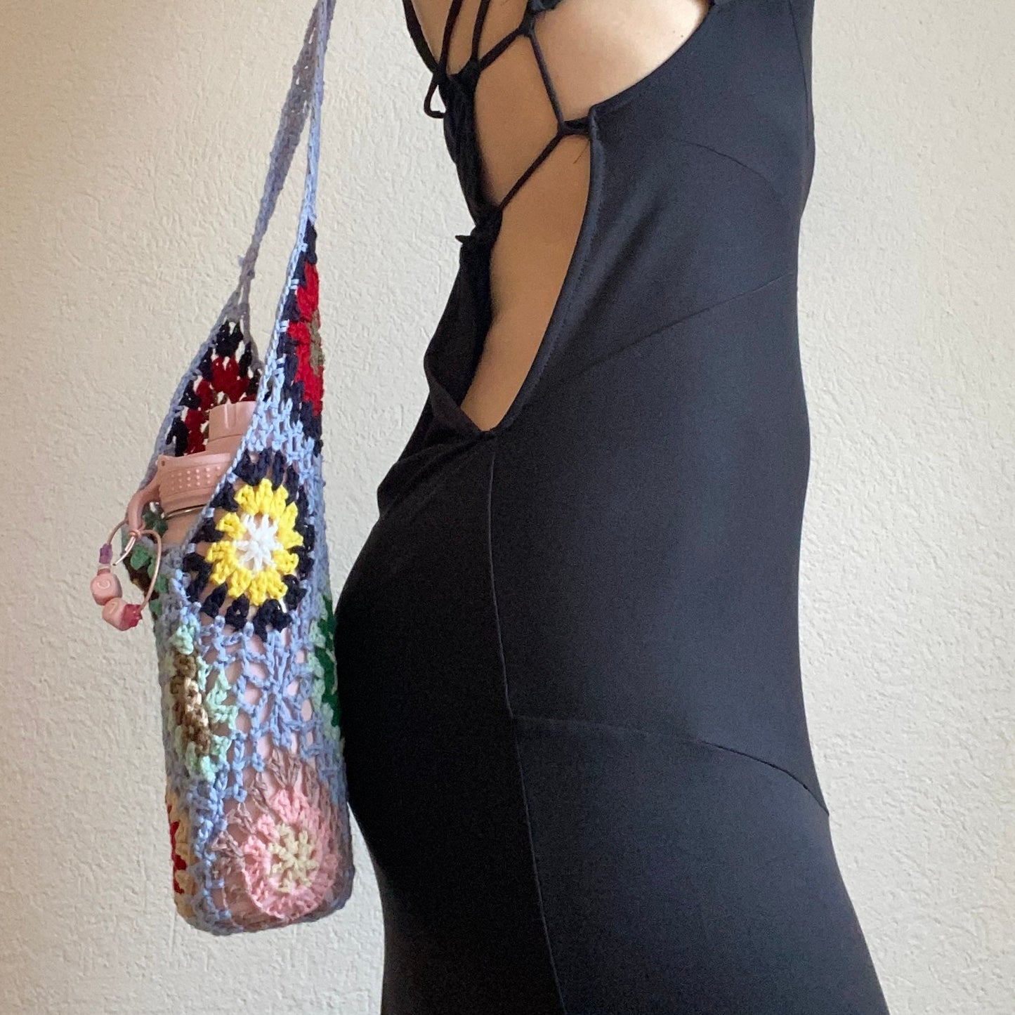 Crochet Water Bottle Holder, Crocheted Bottle Holder, Water Bottle Sling, Water Bottle Carrier, Crossbody Bottle Bag, Water Bottle Bag Purse