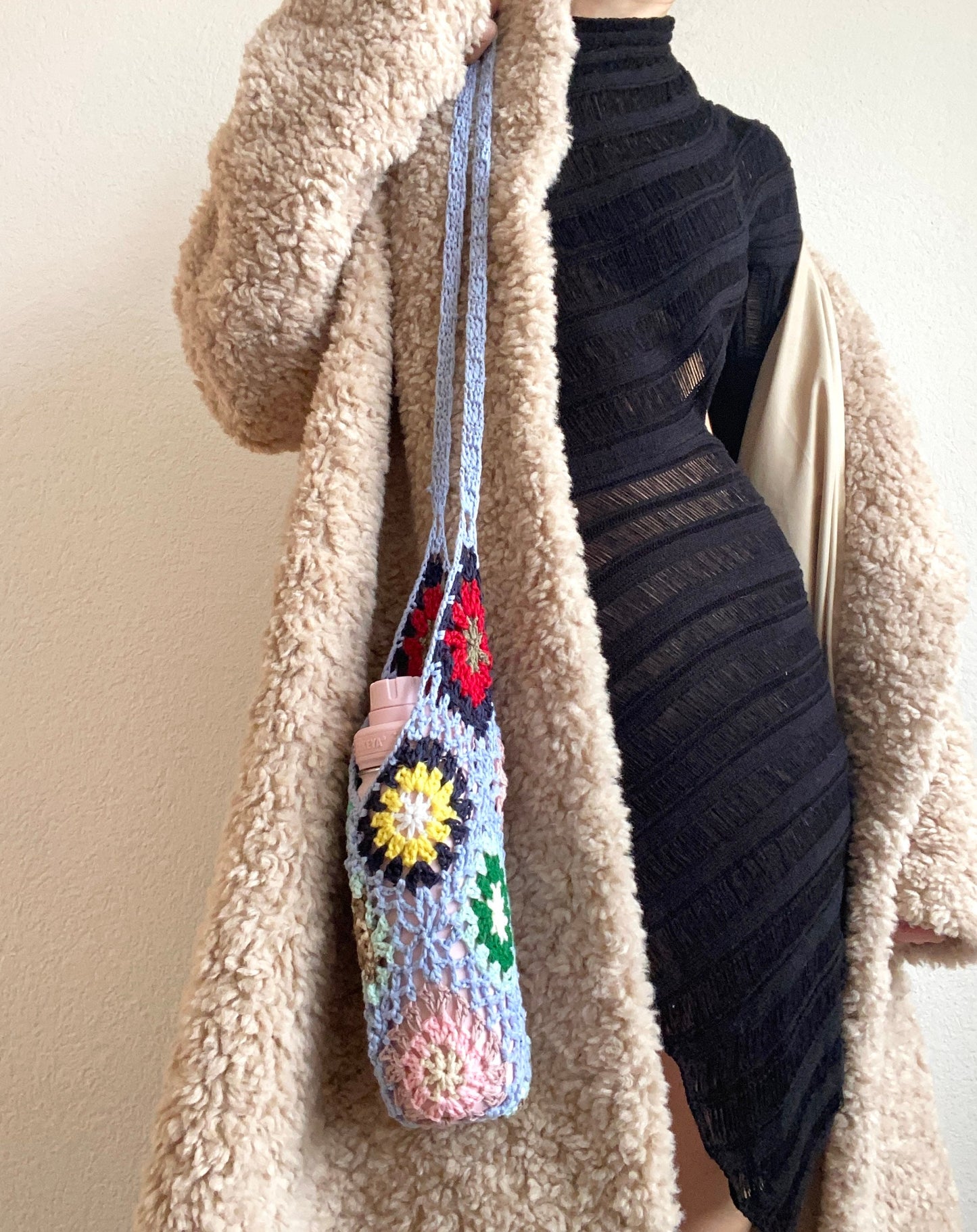 Crochet Water Bottle Holder, Crocheted Bottle Holder, Water Bottle Sling, Water Bottle Carrier, Crossbody Bottle Bag, Water Bottle Bag Purse