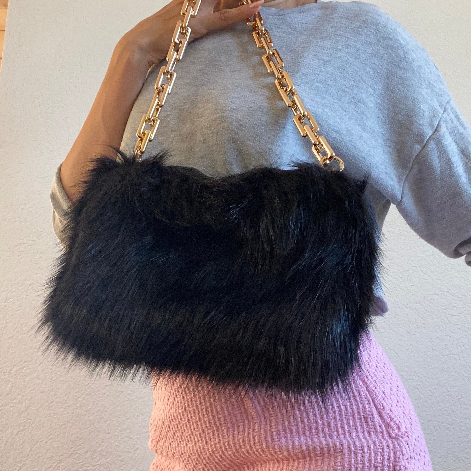 Vegan Fur Purse with Gold Chunky Chain Sling Top Zipper Square Fuzzy Bag for Valuables in Brown Soft Vegan Fur Over shoulder Handbag Tote