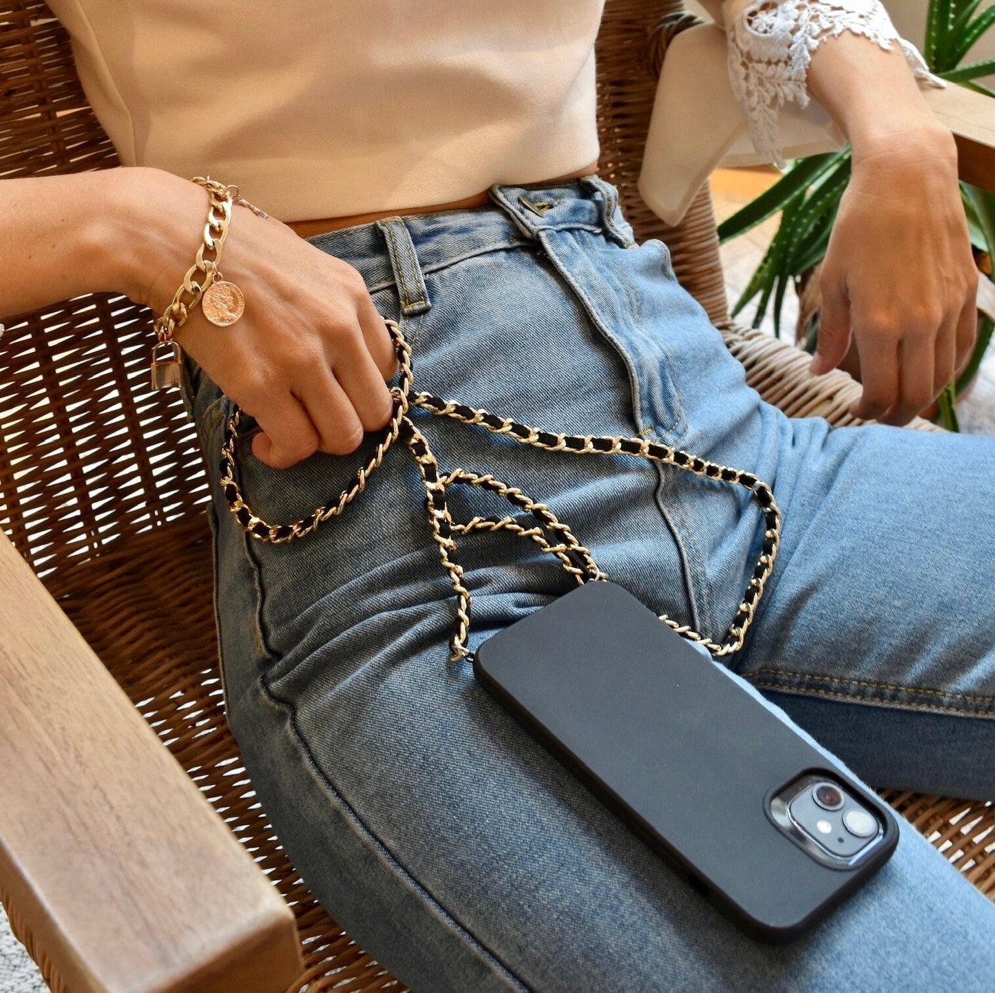 Crossbody Phone Lanyard, iPhone Sling Case, Samsung Crossbody Phone Case, iPhone Strap, Phone Case Shoulder Strap, iPhone Gold Chain Lanyard